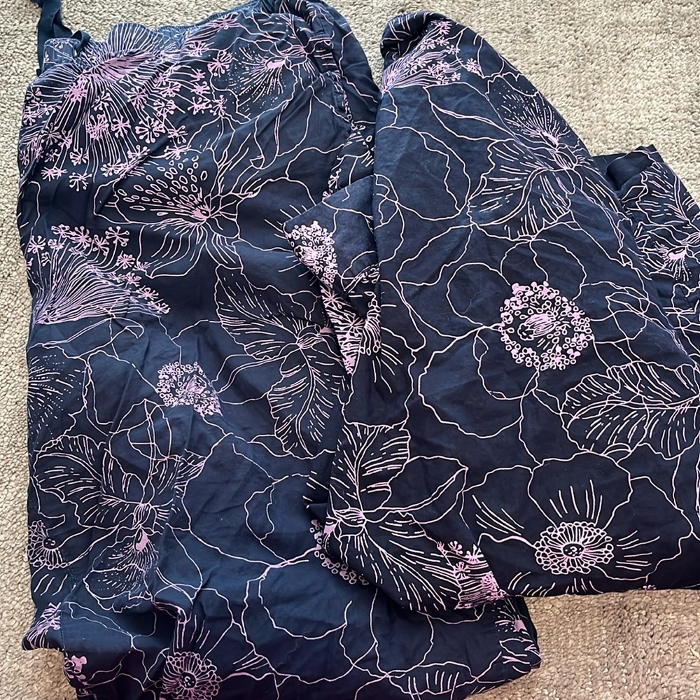 victoria’s secret matching pajama set - long sleeve